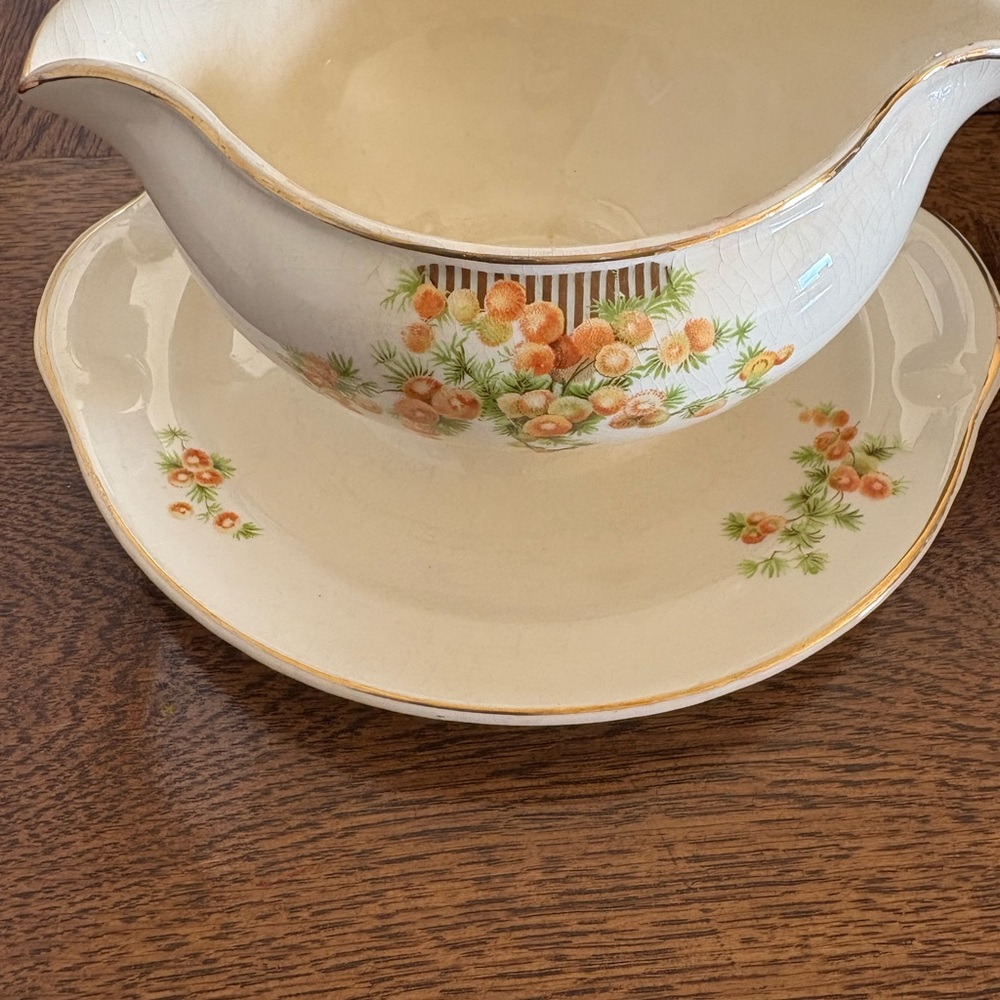 Vintage Floral Cream Serveware Set